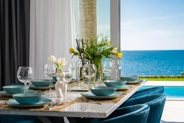 Adria Maria 2 Вилла