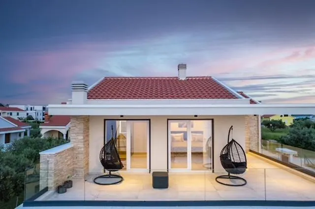 Adria Maria 2 Вилла *