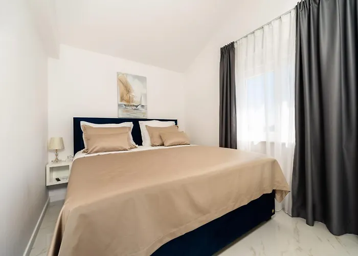 Villa Adria Maria 2 *