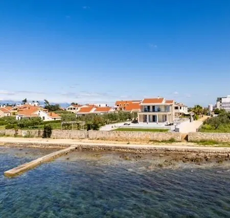Adria Maria 2 Villa